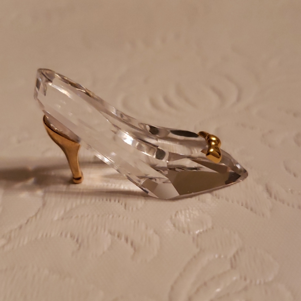 Crystal - Picture 3 of 3